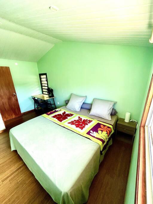 Mooz Lodge, The Local Discovery Afareaitu 외부 사진